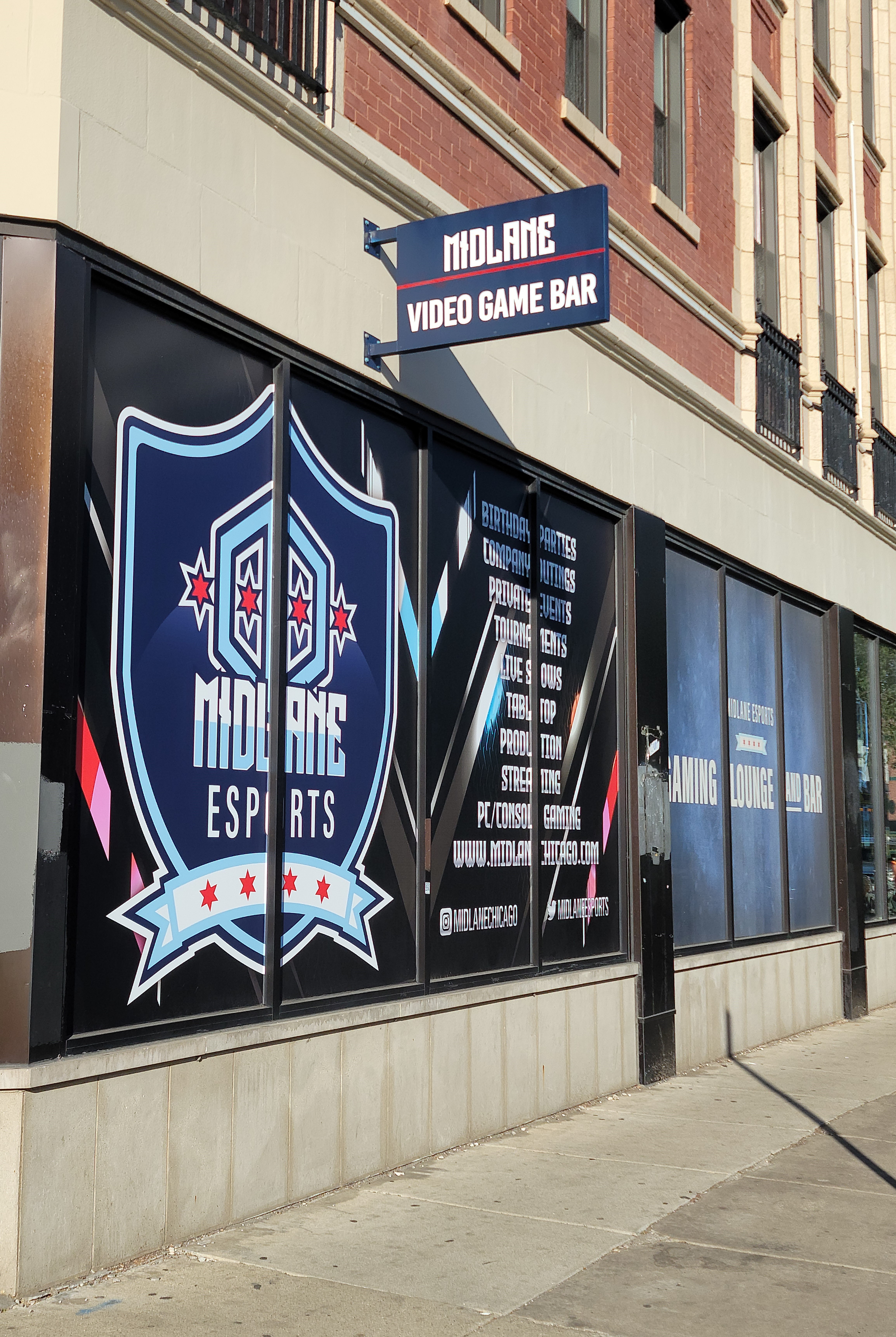 Midlane Window Graphics